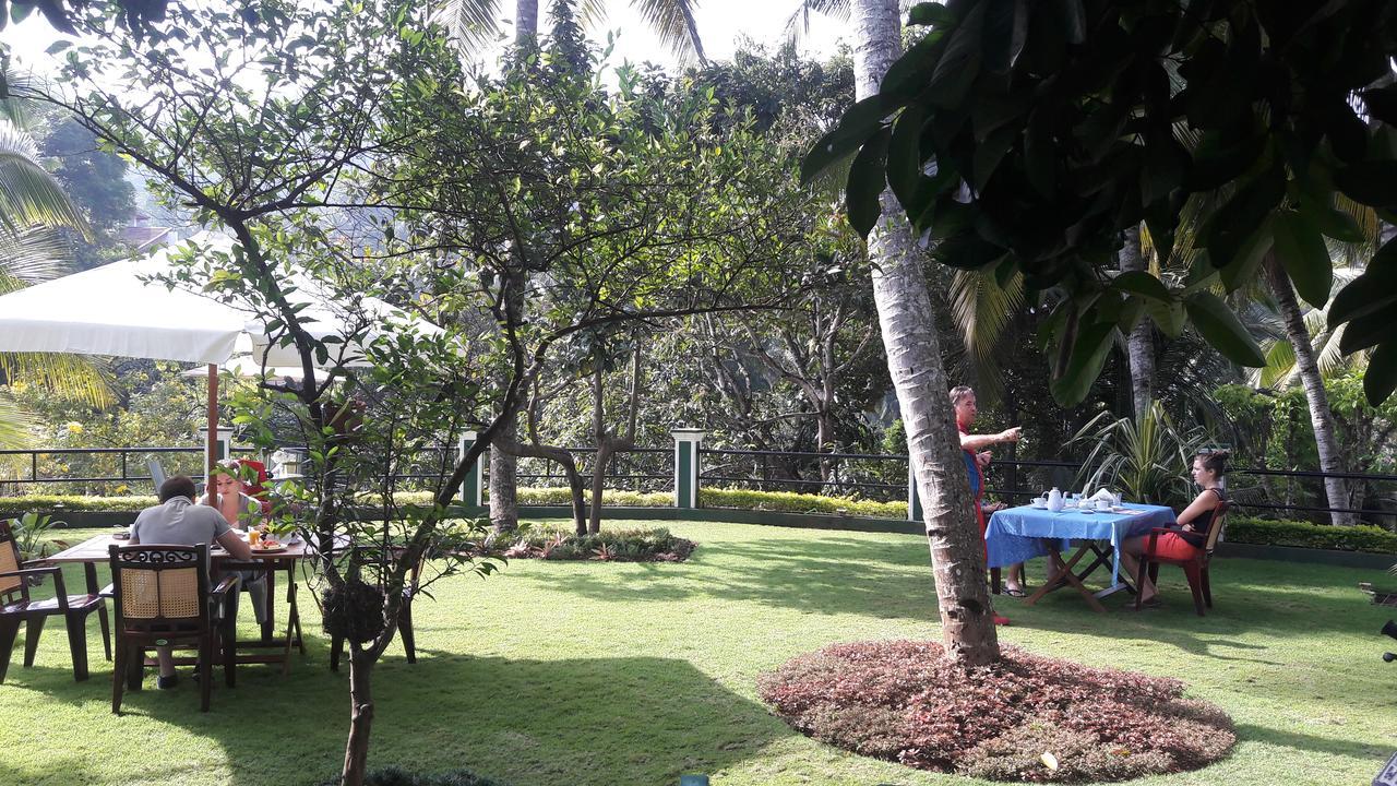 Villa Nuova Kandy Esterno foto